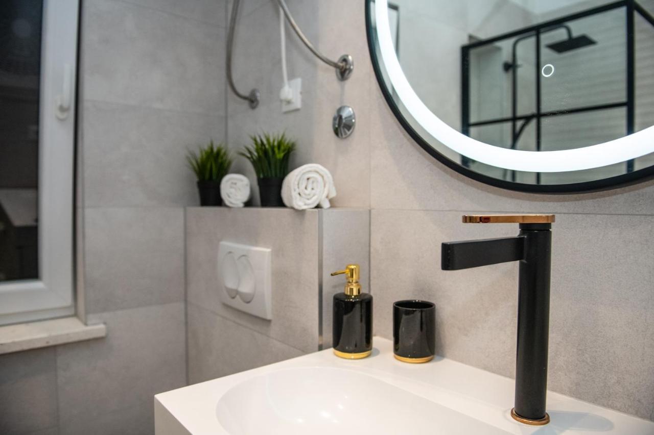 Apartment Jadran *